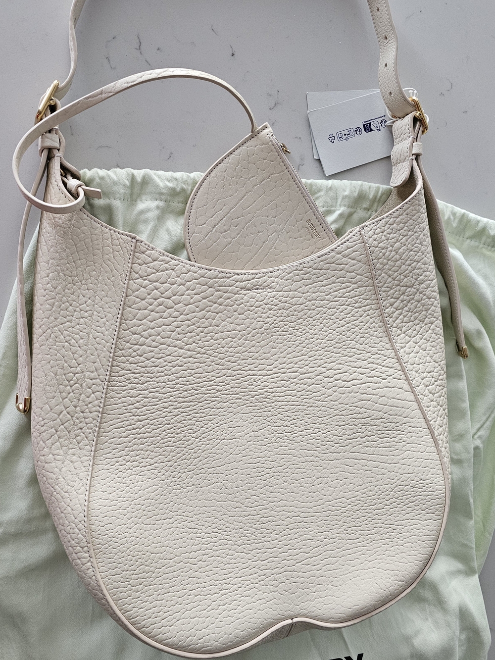 Burberry Cream Pebbled Leather Shoulder Hobo with Gold Hardware - Picture 4 of 10